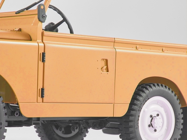 DPFMS11202RTRYL FMS Land Rover Serie II gelb 1:12